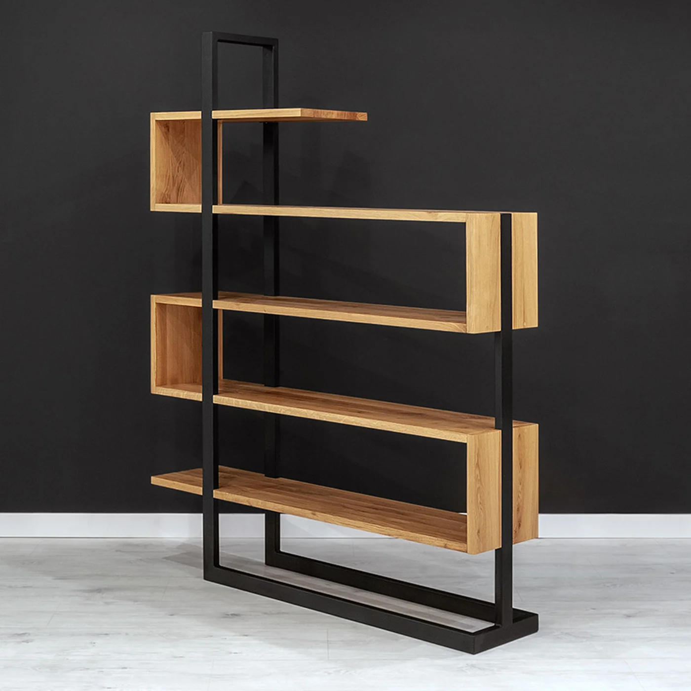 Veer-Bücherregal aus massivem Holz
